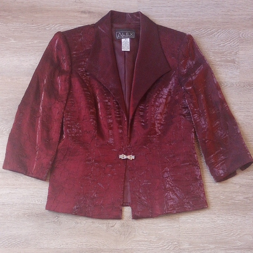 Alex Evenings Red Blazer with Notched Lapels and Tailored Silhouette